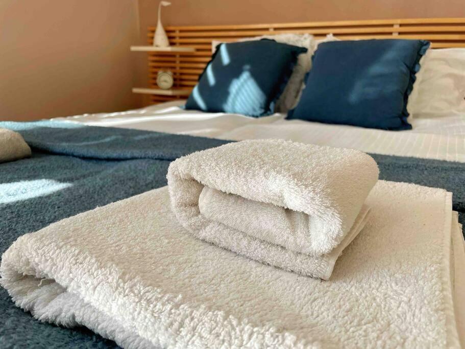 Cozy & Boho Top Center Apartment Sofia Bagian luar foto