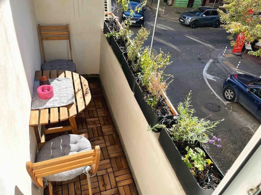 Cozy & Boho Top Center Apartment Sofia Bagian luar foto
